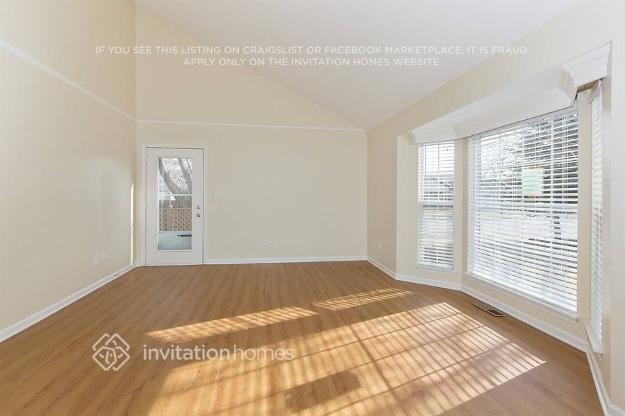Building Photo - 3621 Shannon Ct
