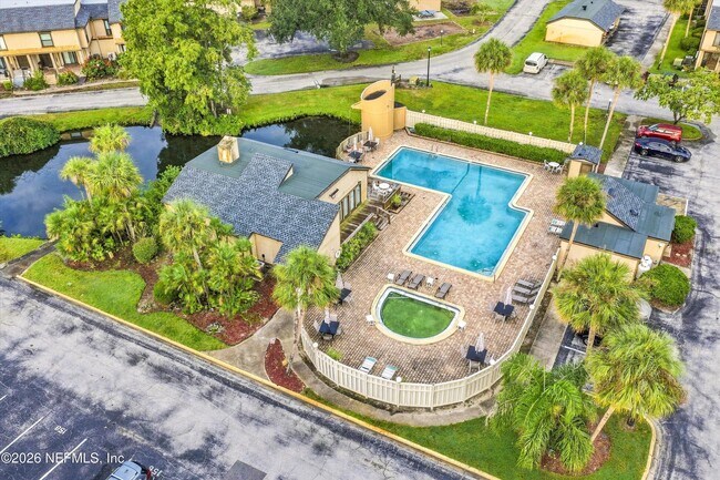 Building Photo - 7703 Las Palmas Way