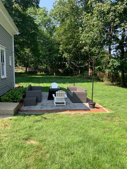 Building Photo - 244 Wales St