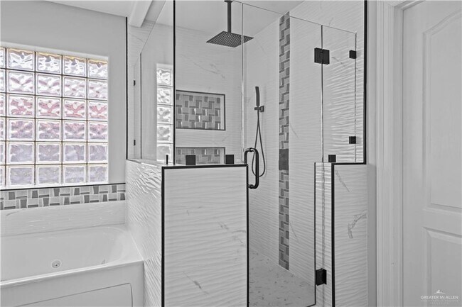 Building Photo - 5313 N 45th St