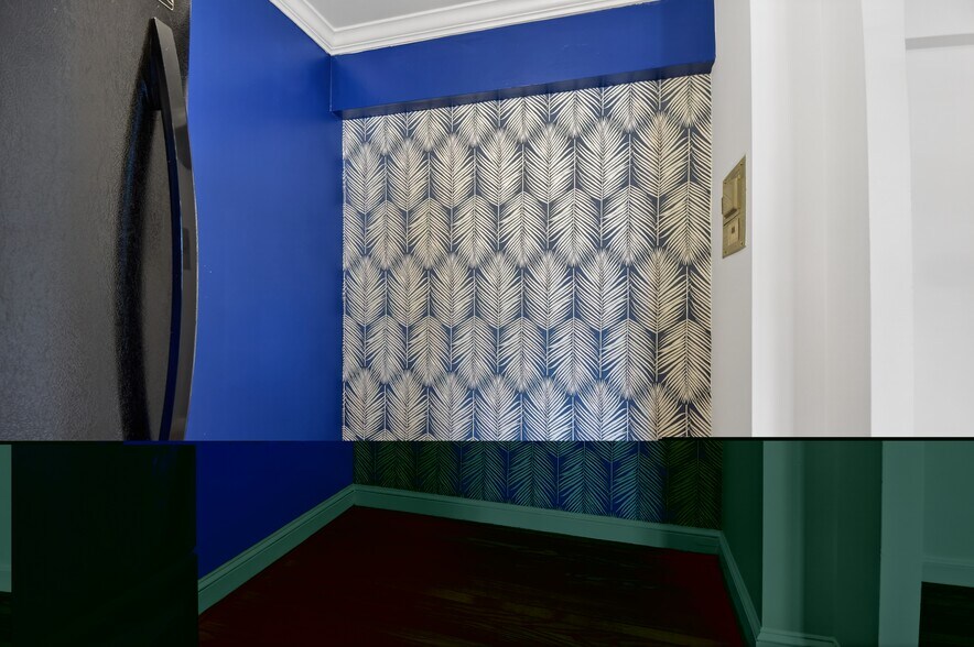 Table space area off kitchen - 3925 Davis Pl NW