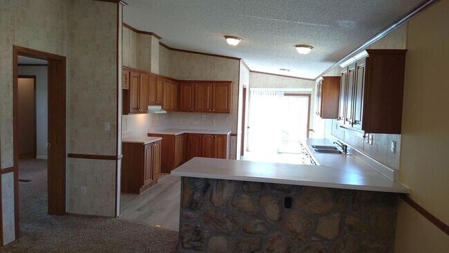 Building Photo - 1234 Lavender Rd