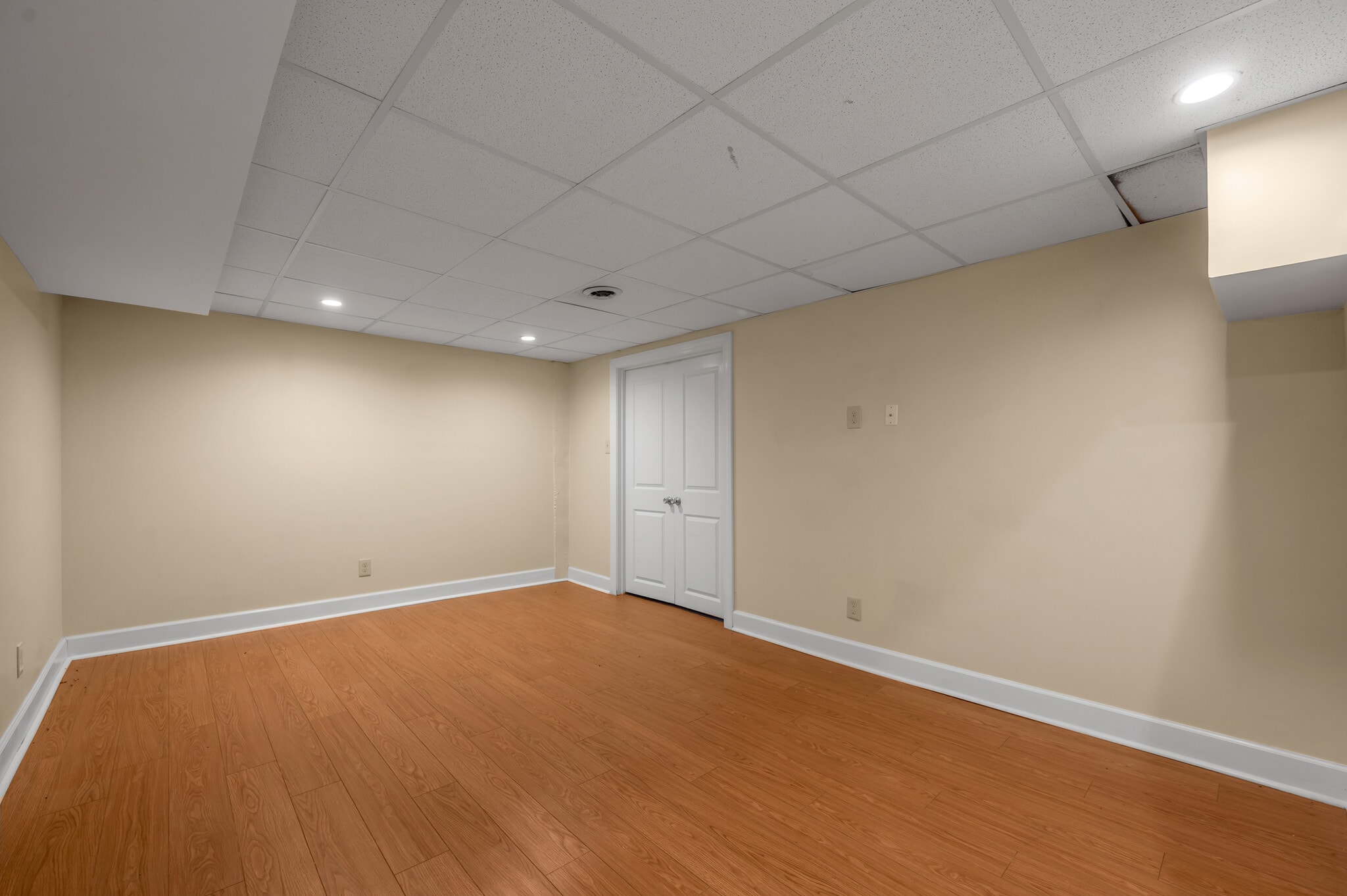 Building Photo - 1149 Cooper Dr