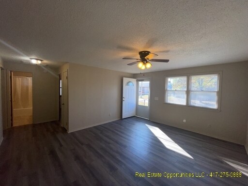 Building Photo - 126 N Maplewood Ave