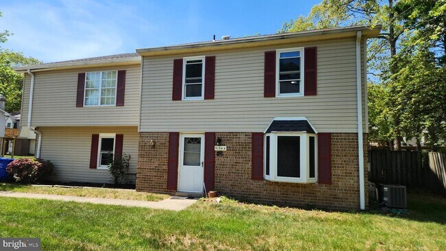 Building Photo - 5134 Shawe Pl