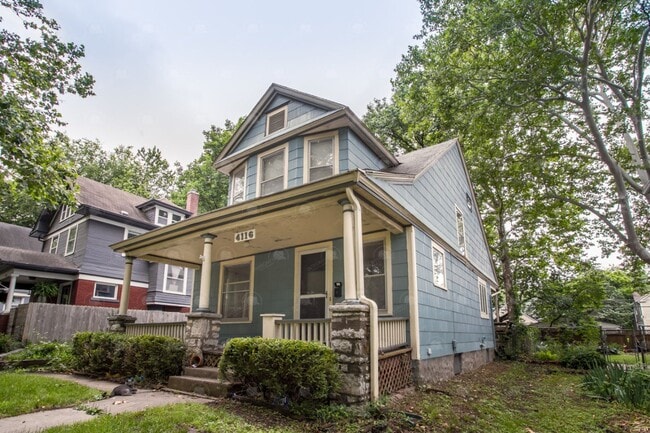 Building Photo - 4116 Terrace St