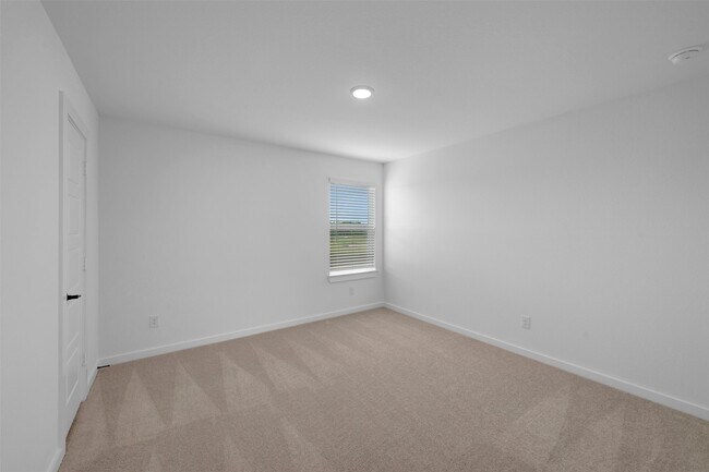 Building Photo - 32518 Lantana Flds Rd