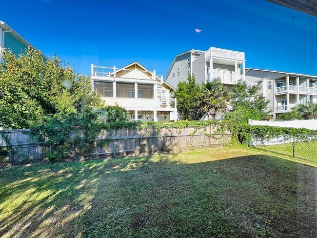 Building Photo - 1608 Bonito Ln