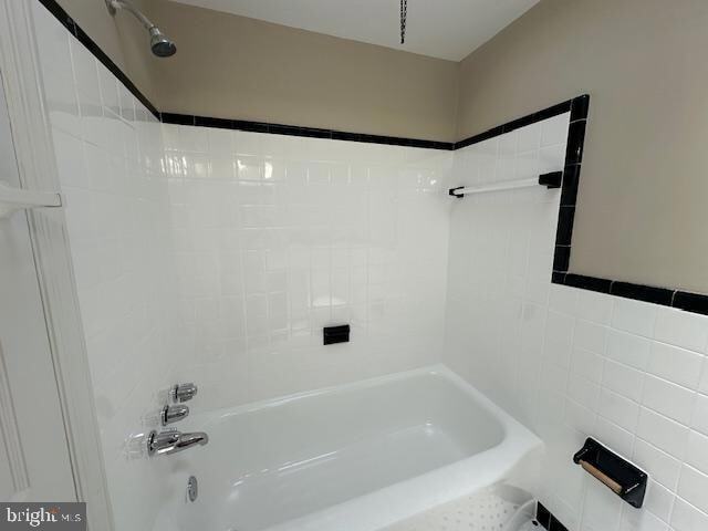 Building Photo - 5255 Westpark Ln