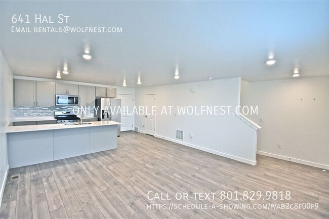 Building Photo - 641 Hal St