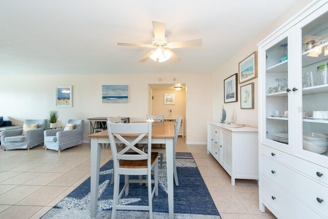 Building Photo - 400 64th Ave