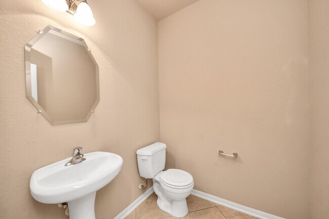 Building Photo - 9619 W Amber Bluff Ln