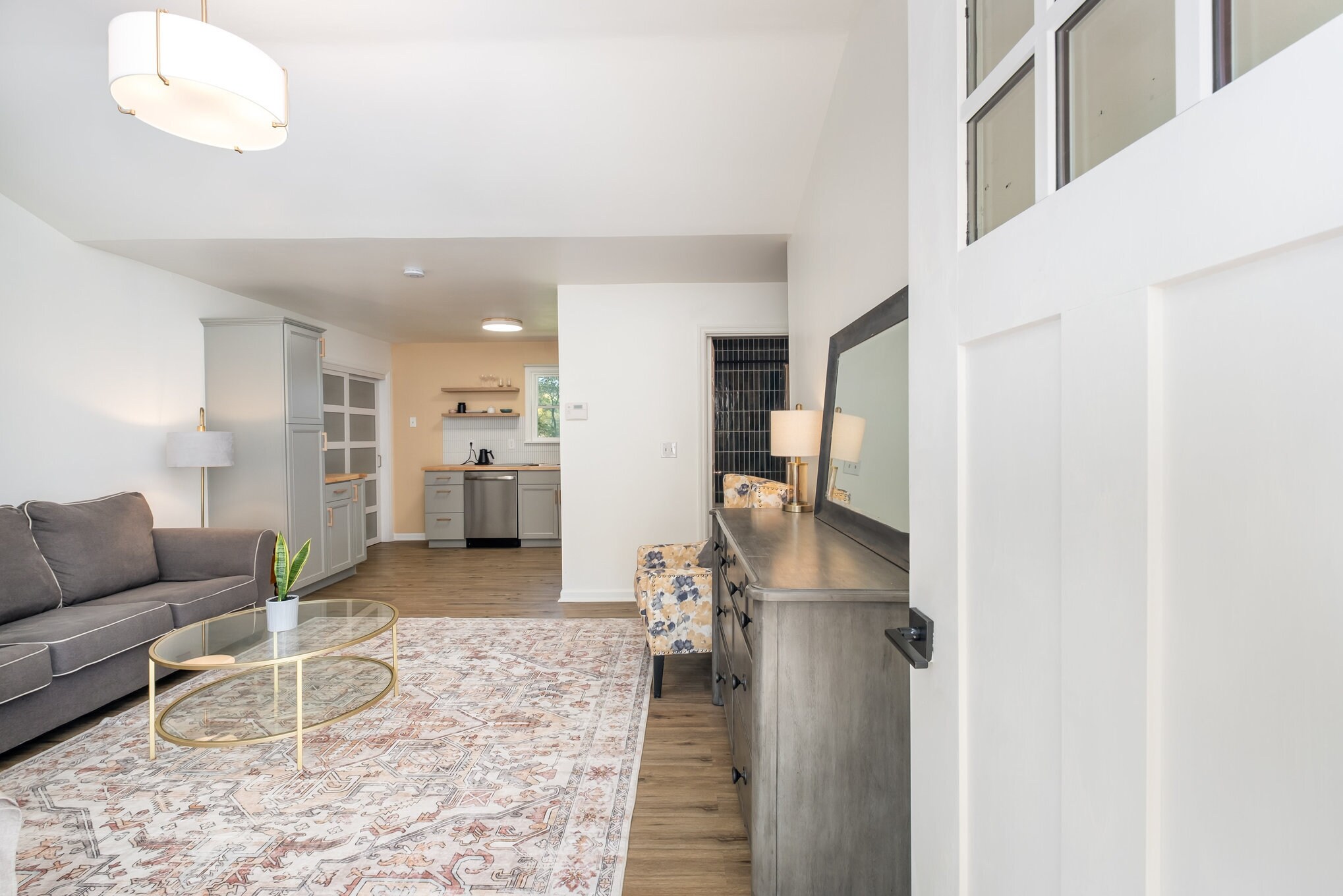 Building Photo - 209 Nowlin Dr