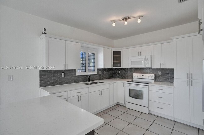 Building Photo - 12232 SW 148th St