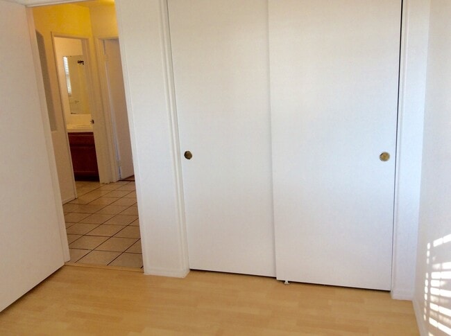 Building Photo - 1516 Hadar Rd