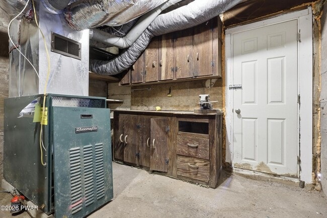 Building Photo - 760 Hudson St