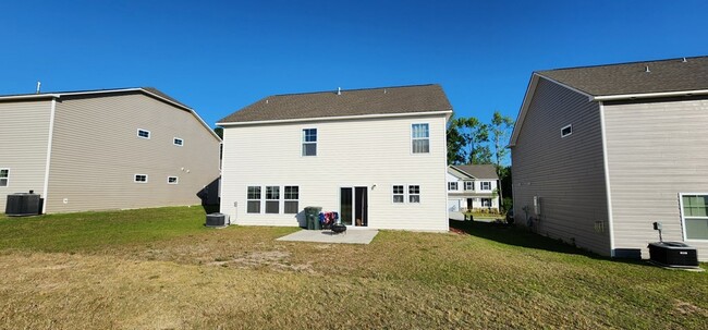 Building Photo - 354 Niblick Dr