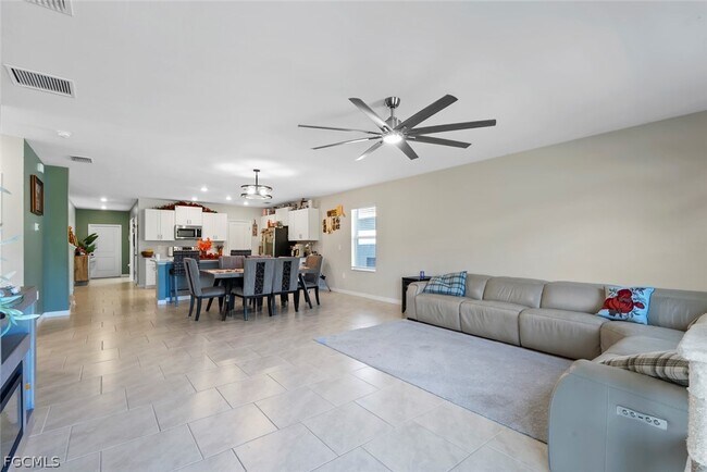 Building Photo - 19972 Green Pasture Rd