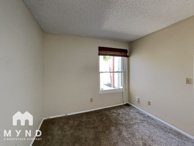 Building Photo - 2625 Wardlow Ave