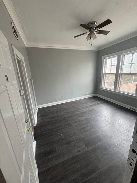 Building Photo - 7250 S Langley Ave