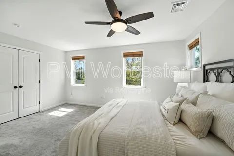 Building Photo - 5 Millie's Wy