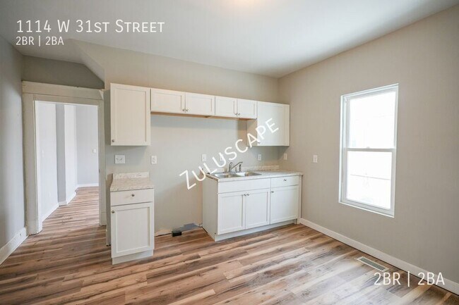 Building Photo - 1114 W 31st St