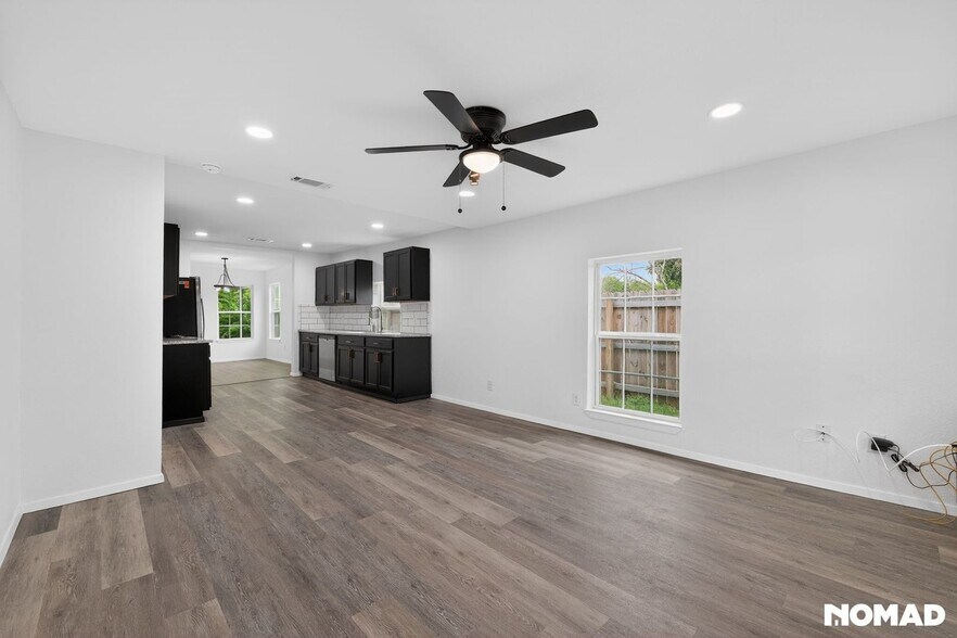 Building Photo - 2601 Flint Ave