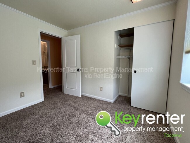 Building Photo - 610 Rice Ct