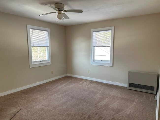 Building Photo - 6 Mark St