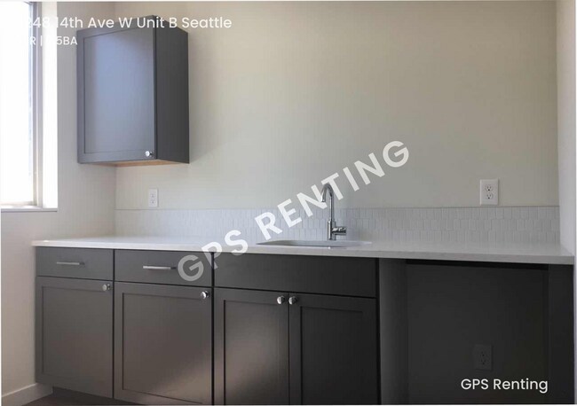 Building Photo - 3248B 14th Ave W