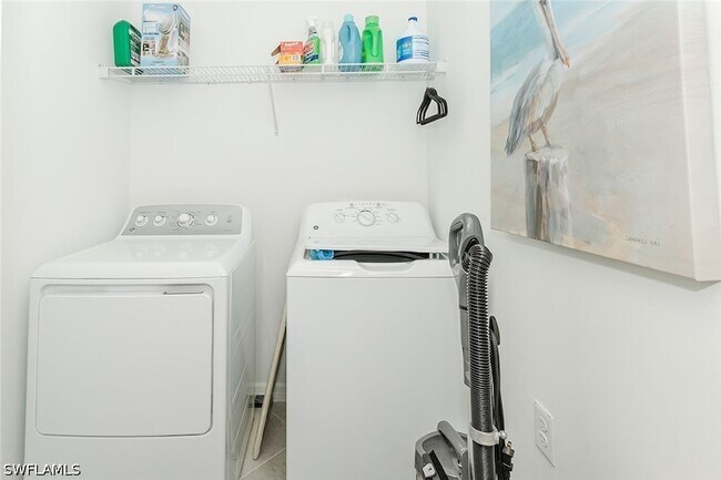 Building Photo - 5629 Double Eagle Cir