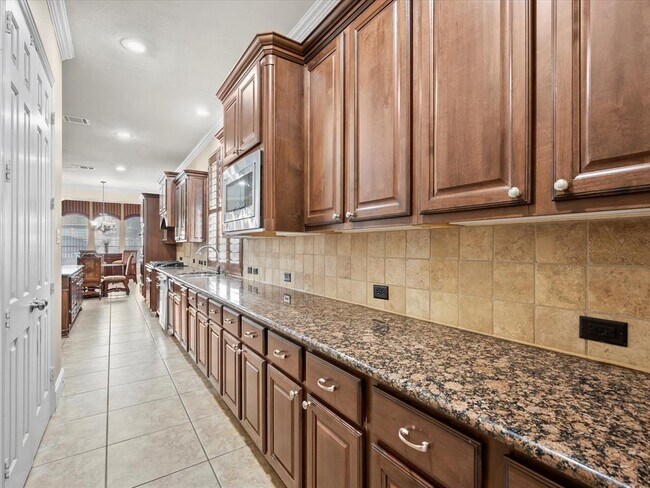 Building Photo - 17306 Lake Chelan Ln