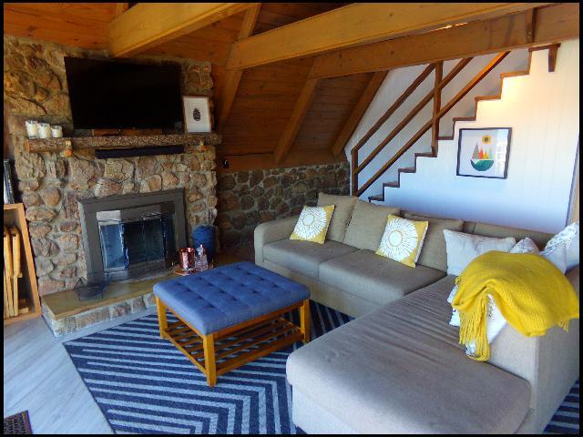 Building Photo - 136 Catalina Cir