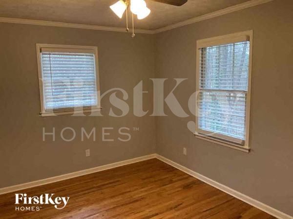 Building Photo - 2668 Allyn Way NW