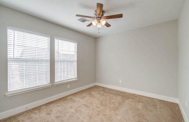 Building Photo - 1210 Verde Trails Dr