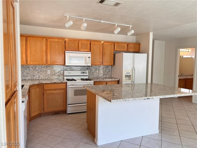 Building Photo - 10229 Abano Ct