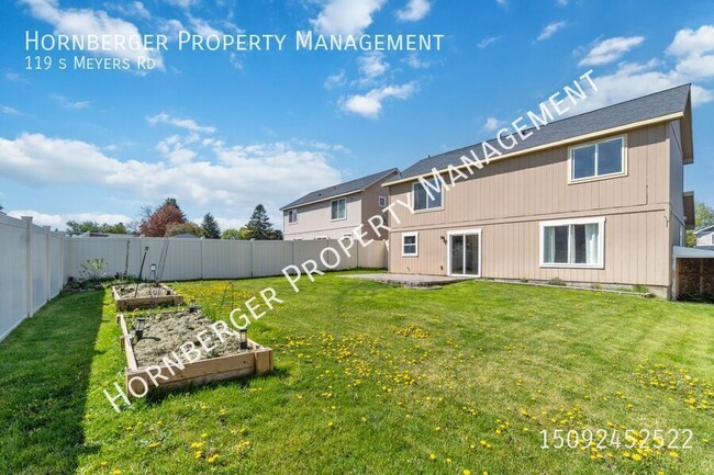 Building Photo - 119 S Meyers Rd