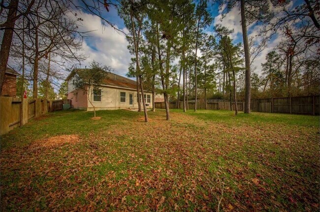 Building Photo - 18 Milepost Ct