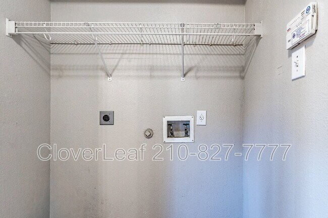 Building Photo - 7343 Lyia Br
