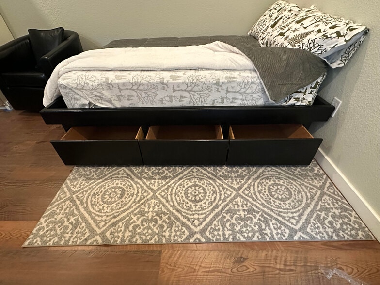 3 Drawers Under Bed - 2534 Napier Ct