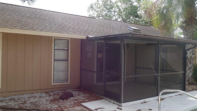 Building Photo - 3026 Vinson Ave