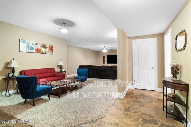 Building Photo - 120 Calumet Loop