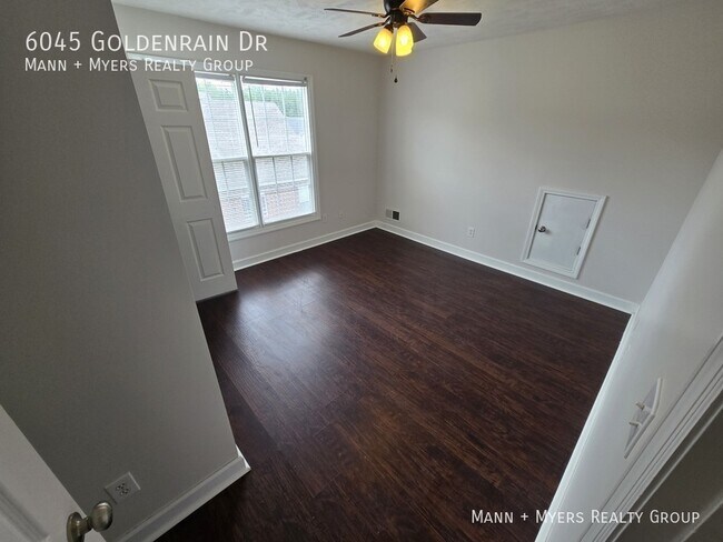 Building Photo - 6045 Goldenrain Dr