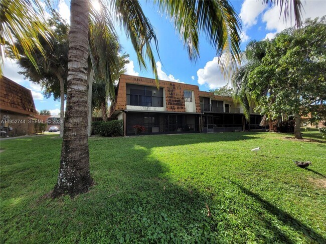 Building Photo - 8351 S Coral Cir