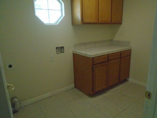 Building Photo - 3539 Pine Meadow Dr