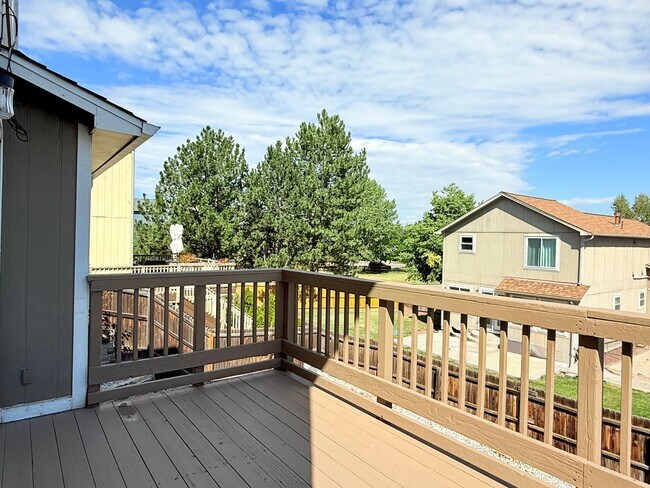 Building Photo - Conveniently Located Home in East Quincy H...