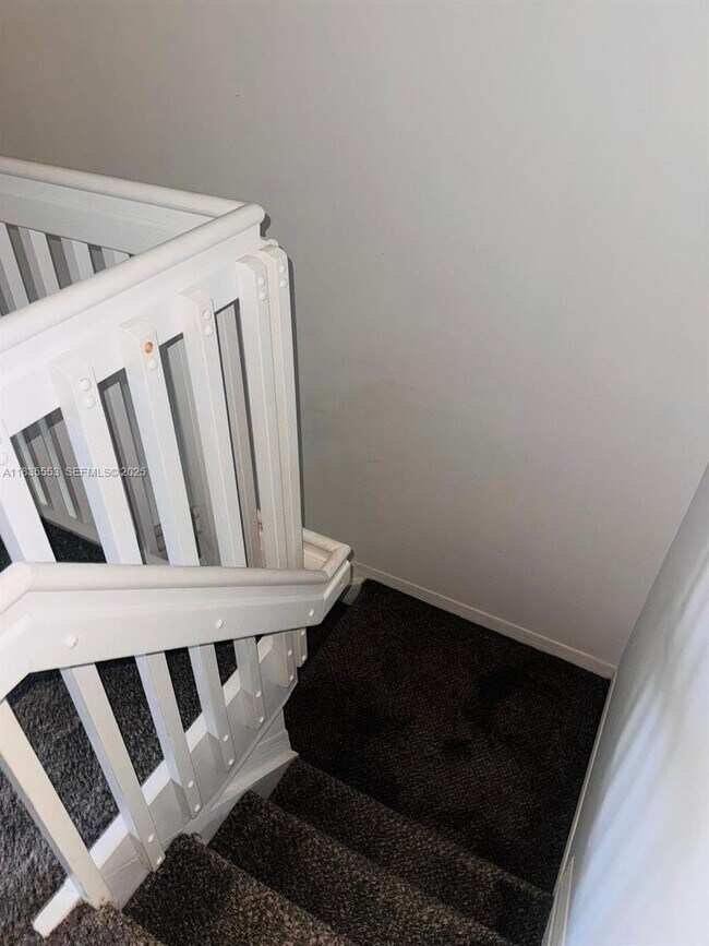 Building Photo - 4256 NE 9th St