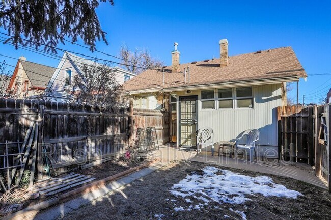 Building Photo - 397 S Logan St