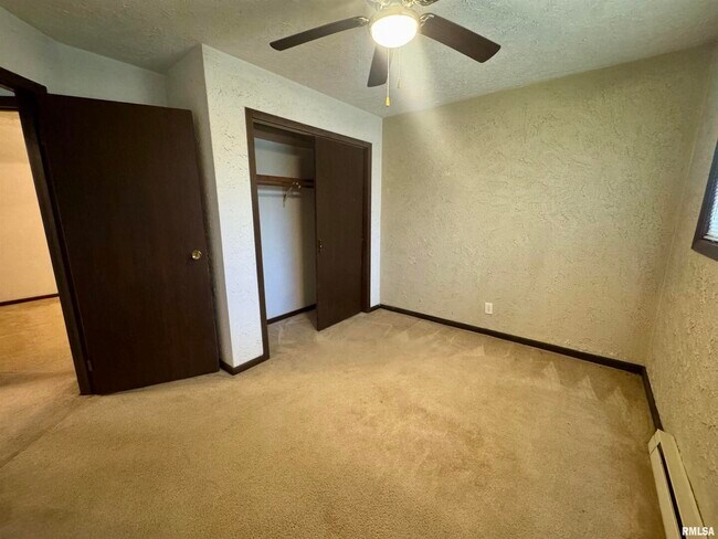 Building Photo - 4211 US-6