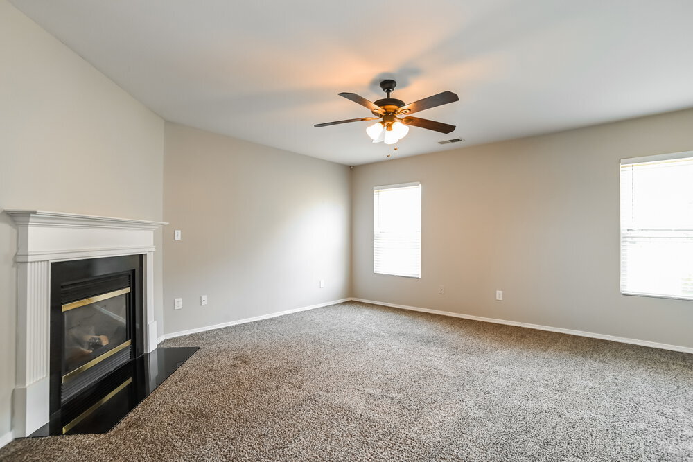 Building Photo - 12034 Red Leaf Dr